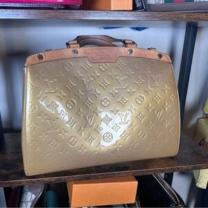 Authentic Louis Vuitton Shimmering Gold Brea GM Handbag